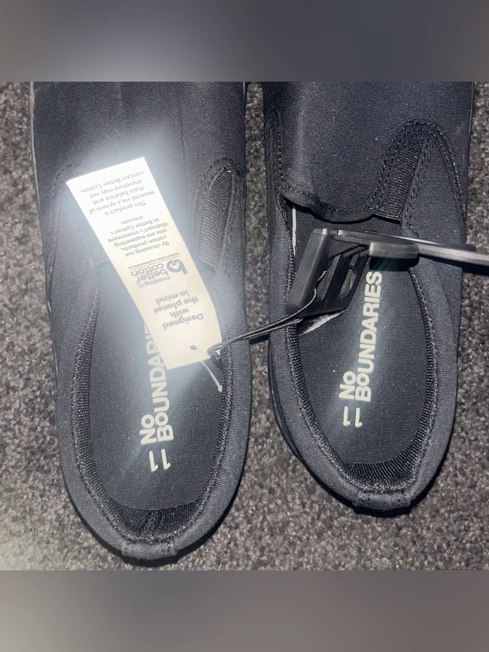 No Boundaries Men’s Clinton Slip on Casual Sneakers